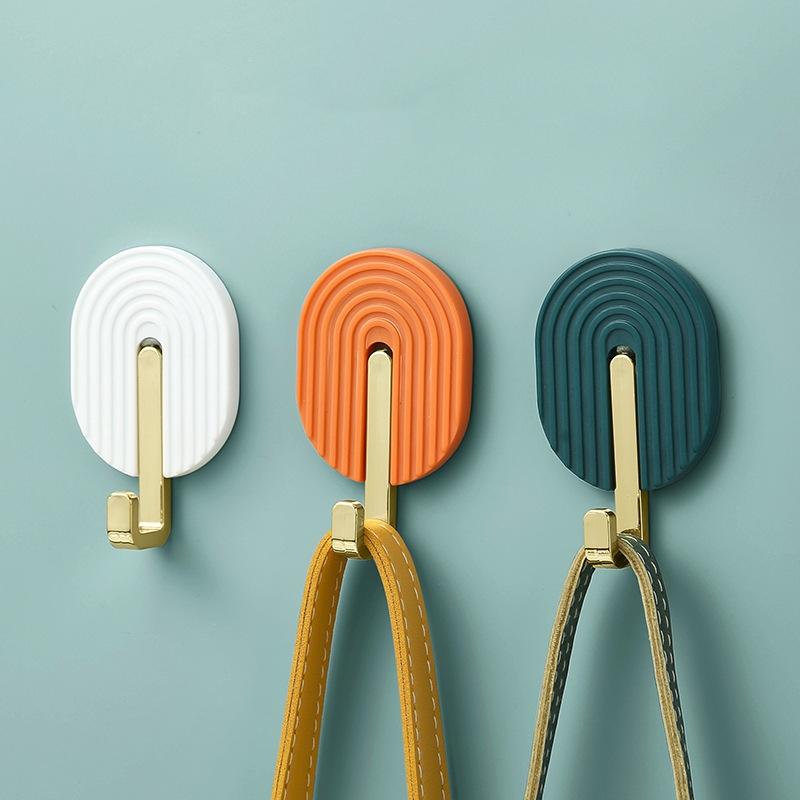 Robe Hook Adhesive - 2PCS พลาสติก Self-Adhesive Hook Multifunctional ห้องน้ําผ้าเช็ดตัวห้องครัว
